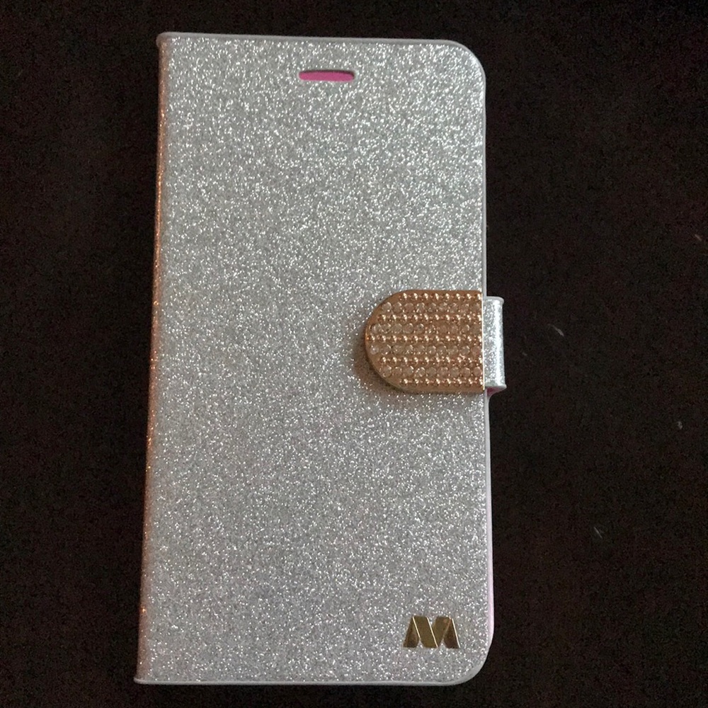 Sparkly iPhone 7 Plus case with credit card holder